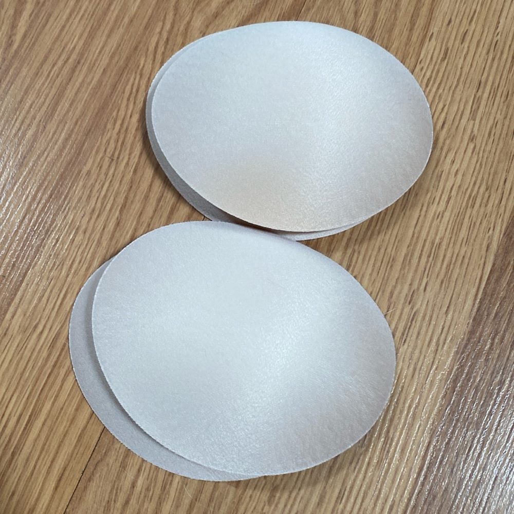 ❤️ Four Lululemon Bra Insert Pads from Asia Size Medium NWOT